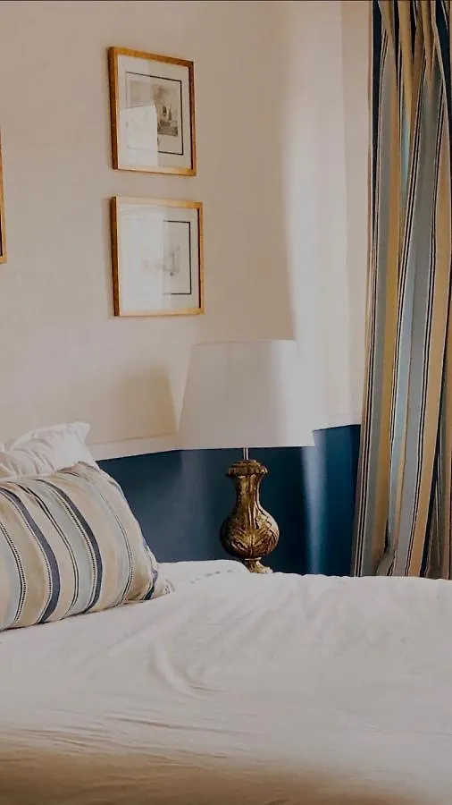 Locanda Hotel 1560- Domaine Des Cinq Jardins- A Magical And Authentic Mansion Fuveau