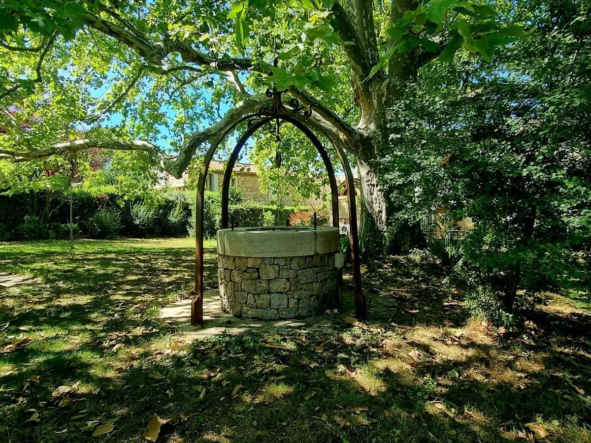 Hotel 1560- Domaine Des Cinq Jardins- A Magical And Authentic Mansion Fuveau
