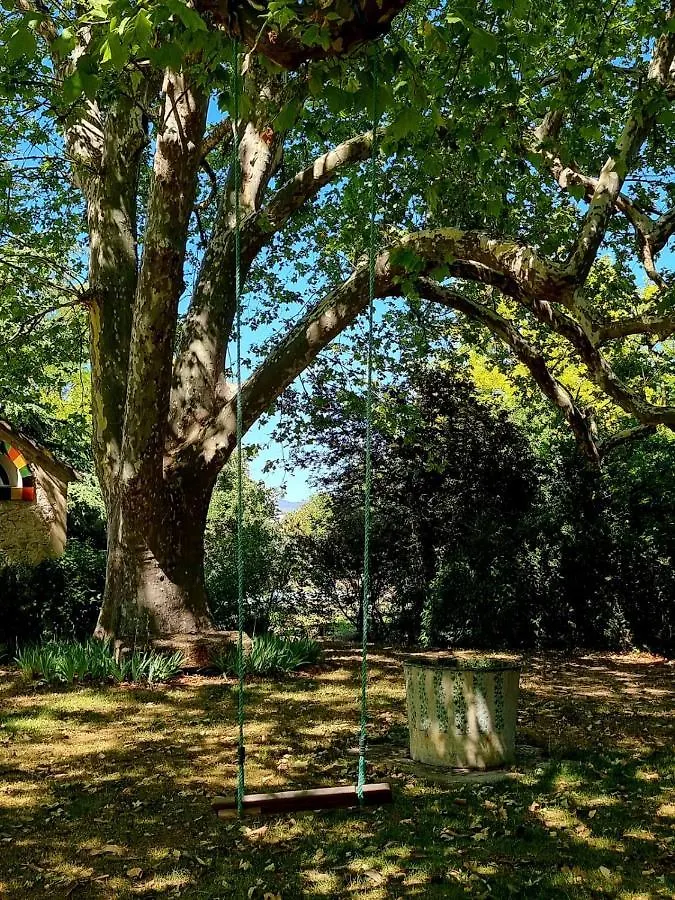 1560- Domaine Des Cinq Jardins- A Magical And Authentic Mansion Hotel Fuveau France